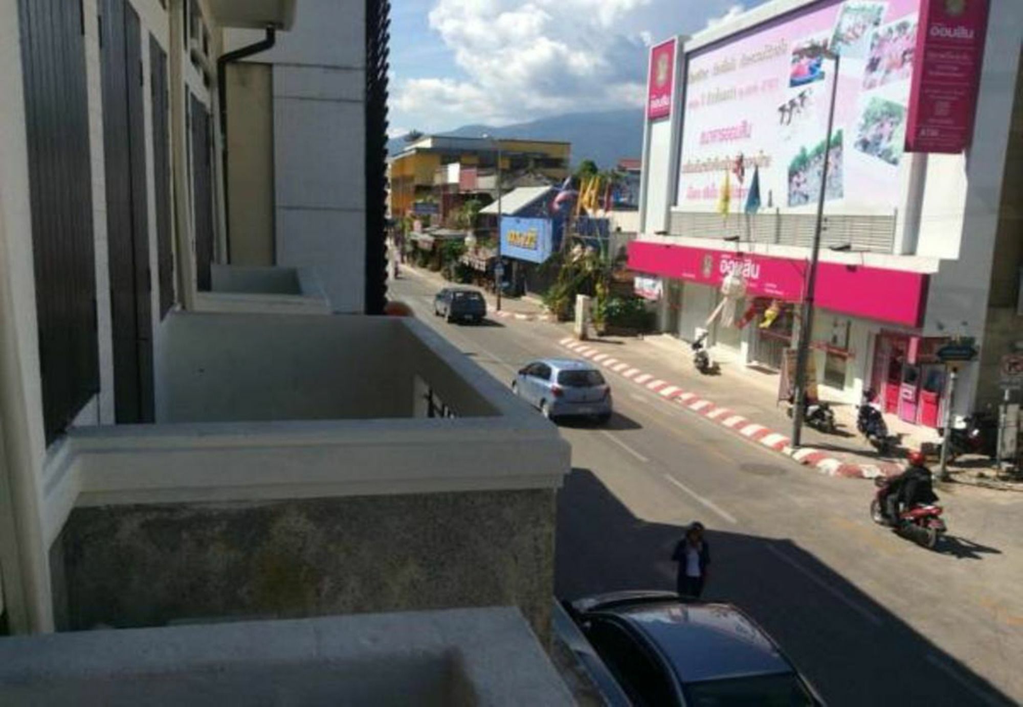Thapae Backpackers Hostel (Adults Only) Chiang Mai Luaran gambar